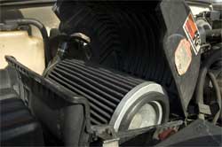 Le filtre à air K&N 1,6 millions de kilomètres dans le pickup Chevrolet de Carl